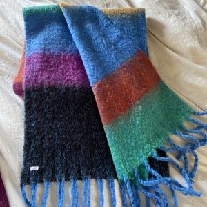 Cozy Top Shop Fleece scarf